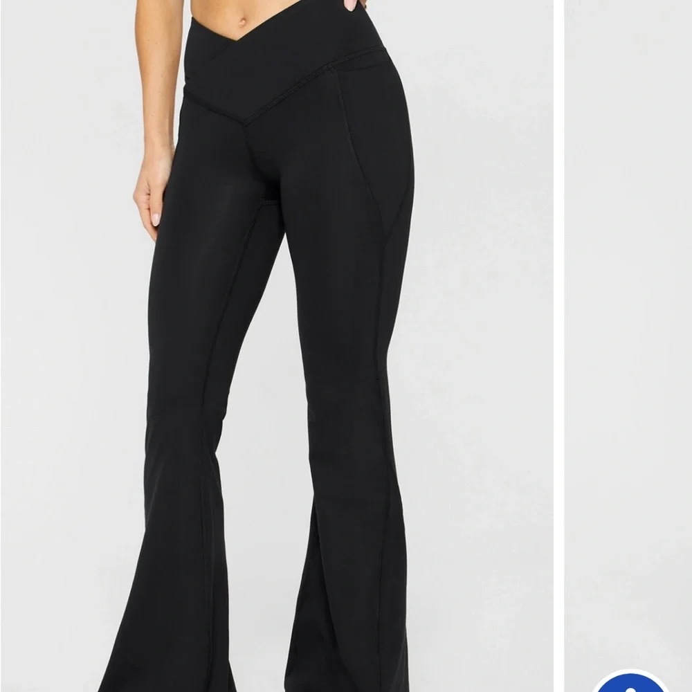 Fabletics leggings - Picture 2 of 14